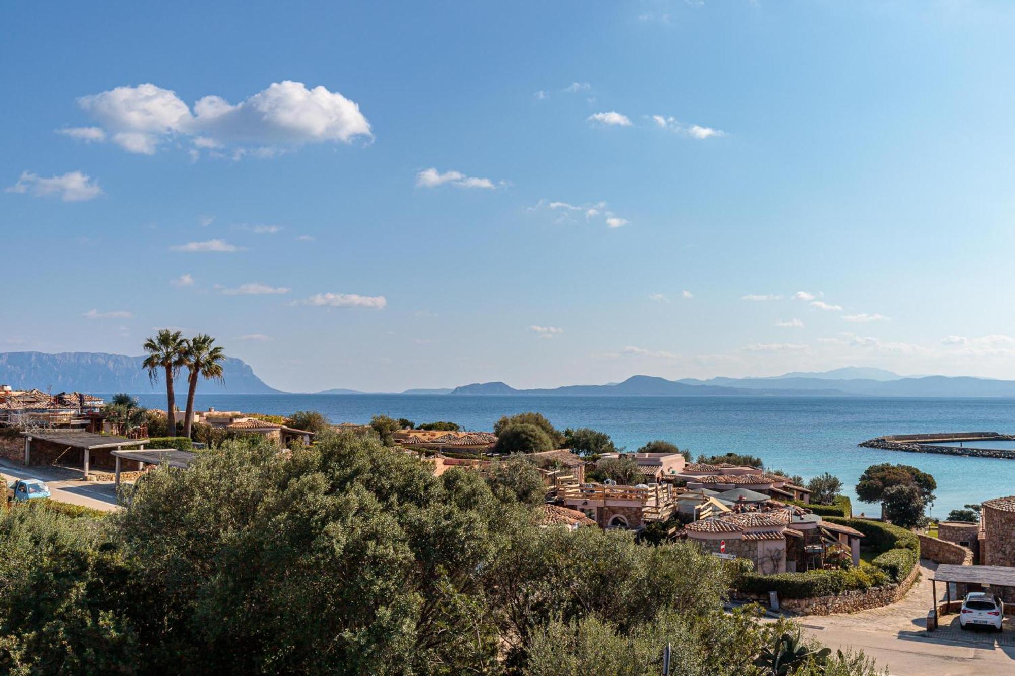 Villetta Franca 100M From The Beach - Happy Rentals Golfo Aranci Exterior foto